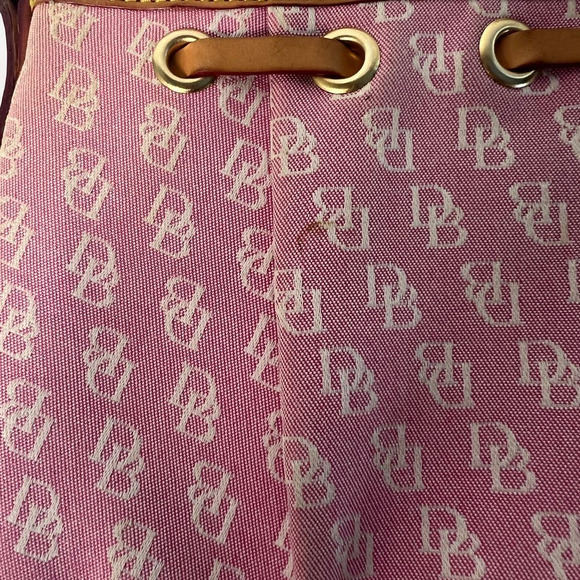 2000 Y2K Dooney & Bourke Shoulder Bag Baguette Signature Monogram Logo Baby Pink - Picture 8 of 10
